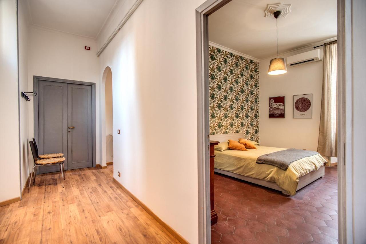 Residenza Regina Apartment โรม ภายนอก รูปภาพ